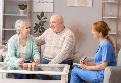 Cuidar salud en tercera edad