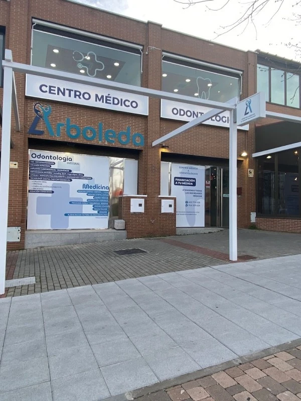 Centro Médico Odontológico Arboleda- Salud integral en Boadilla del Monte