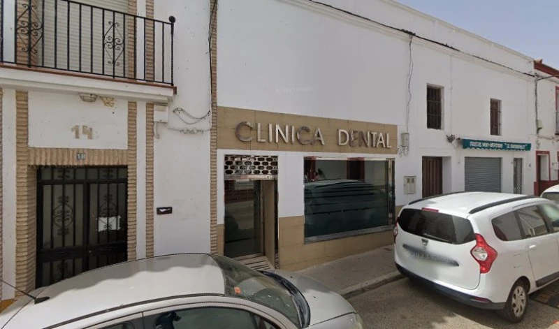 CLINICA DENTAL