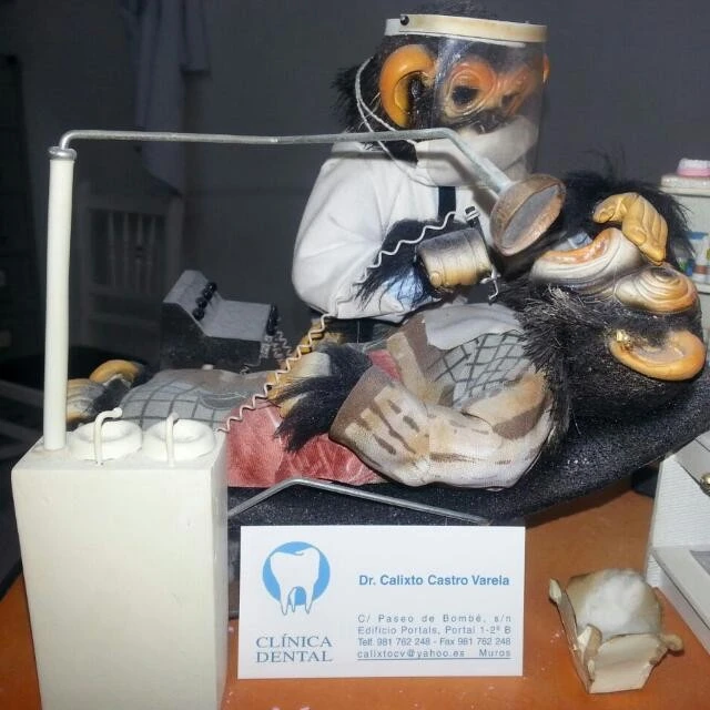 CLINICA DENTAL Andrés Calixto Castro Varela