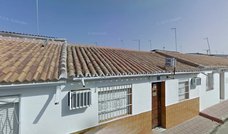 Clínica Dental Cobos Gavilán Reyes Católicos