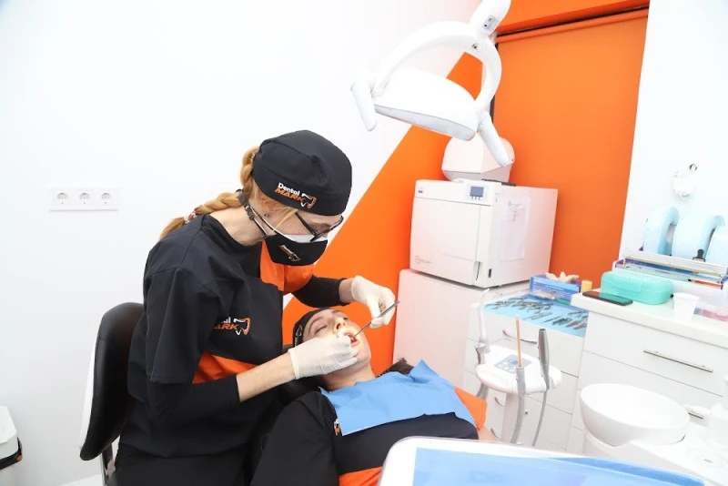 Clínica Dental Mark Clínica Odontológica en Madrid
