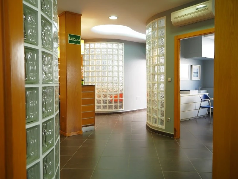 Clínica Dental Sonrisas Toro