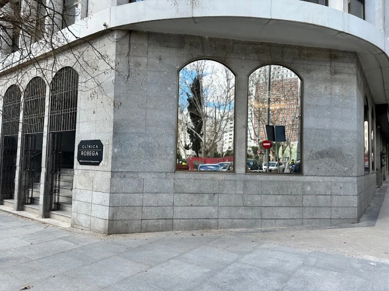 CLÍNICA ROBEGA Medicina Estética