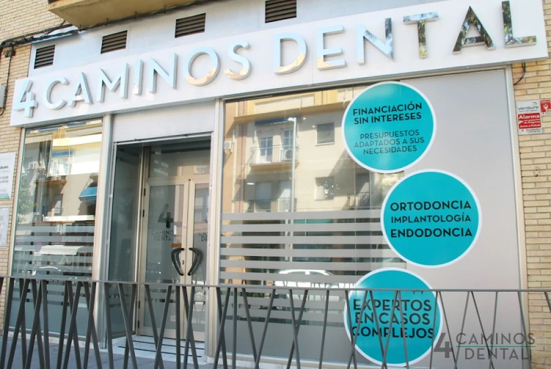 Cuatro caminos dental
