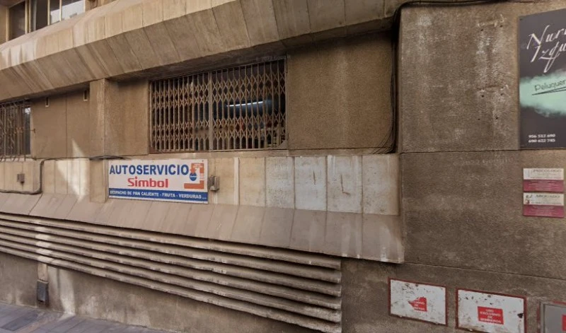 Dr. Enrique Roviralta - Otorrino Ceuta