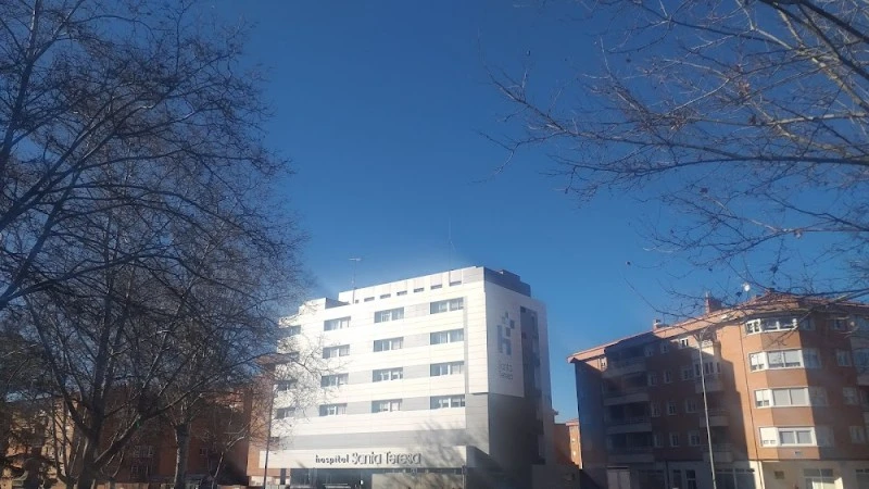 GenesisCare Ávila, Clínica Santa Teresa