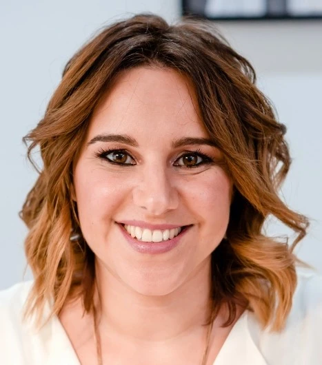 Ingrid Lázaro, Psicólogo