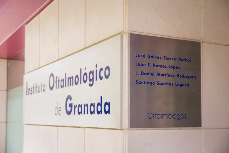 Instituto Oftalmológico de Granada - Clínica Oftalmológica