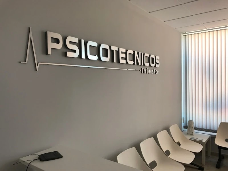 Psicotécnicos Iniesta