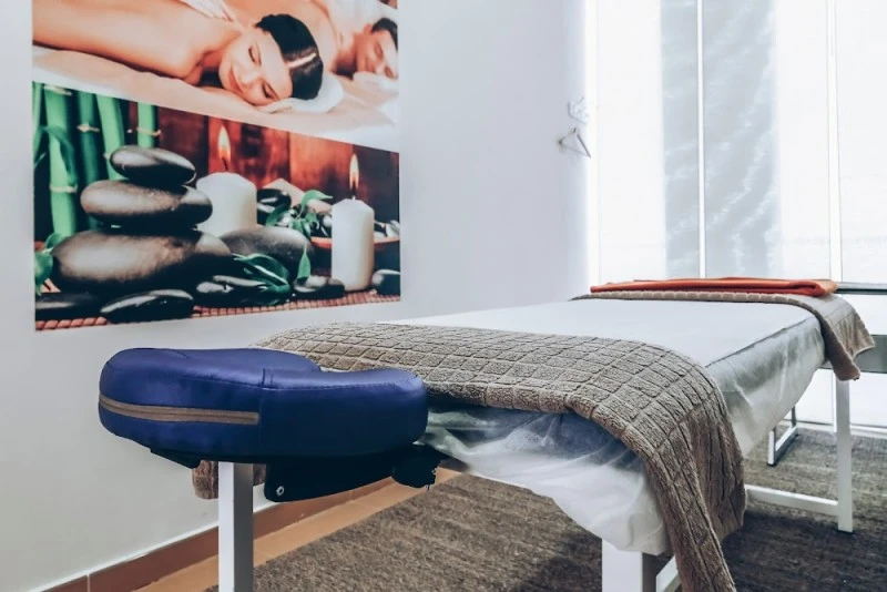 SAMSALA - Policlínica osteopatía, pilates y estética avanzada