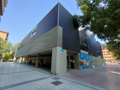 Amparo Poch Centro de Salud - Actur Oeste