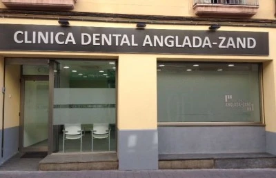 ANGLADA-ZAND CLINICA DENTAL, SLP
