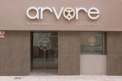 Árvore Clinics by Vicente Estévez Clínica Fisioterapia