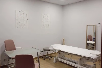 Blanco Clínica de Fisioterapia