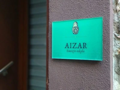 AIZAR Emozio Eskola