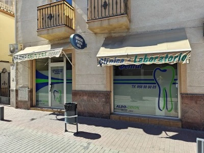 Aldo Dental Clínica Dental y Laboratorio de Protesis Dental