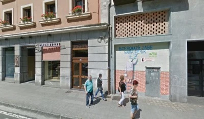 Alto y claro Centro Auditivo