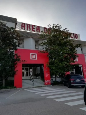 Abades Logística S.L