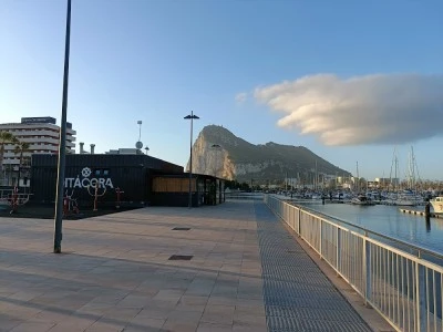 Centro Salud de Poniente