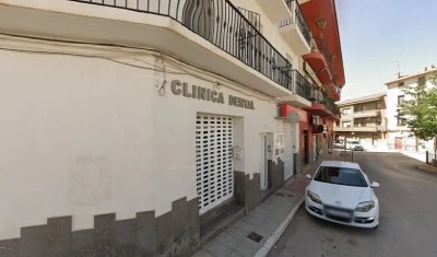 CLINICA DENTAL