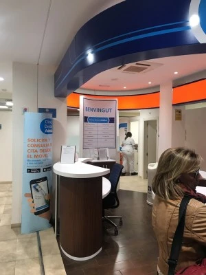Clínica Dental Adeslas