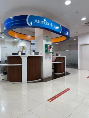 Clínica Dental Adeslas