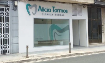 Clínica Dental Alicia Tormos - Oliva