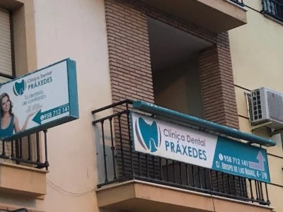 Clínica Dental Doctora María Praexedes Fernánde Zlopez