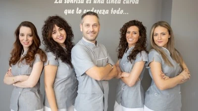 CLINICA DENTAL DR. ALEJANDRO GAGO
