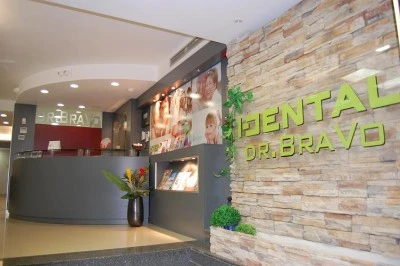 CLINICA DENTAL DR. BRAVO