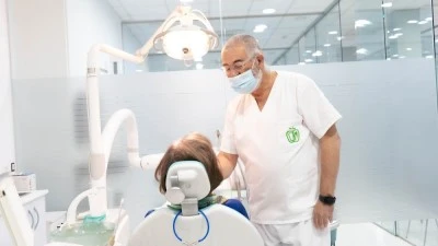 Clínica Dental Dr. Toledo