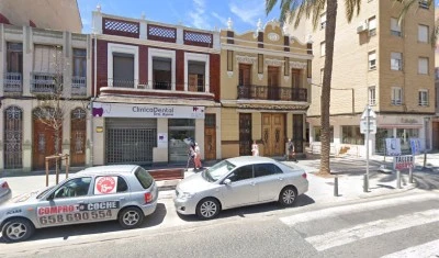 Clínica Dental Dra. Ayuso