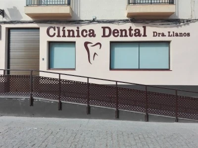 Clinica Dental Dra. Llanos