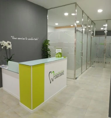 CLíNICA DENTAL INMACULADA ARRIBAS