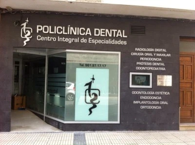 Clínica Dental Insua e Blanco