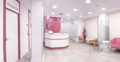CLINICA DENTAL LARA RUIZ