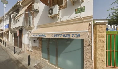 Clínica Dental Mª Del Pino Fernández De La Vega