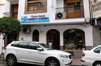 Clínica Dental Navarro & Guerrero