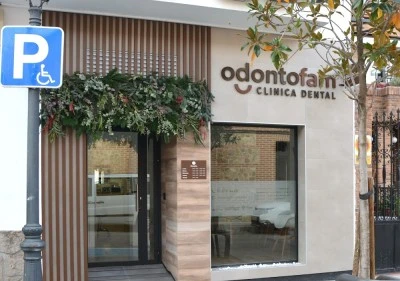 CLINICA DENTAL ODONTOFAM - Dentista Villaviciosa de Odón
