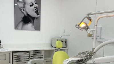 Clínica dental Play Dental Estremera