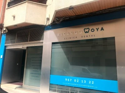 Clínica Dental Ricardo Moya