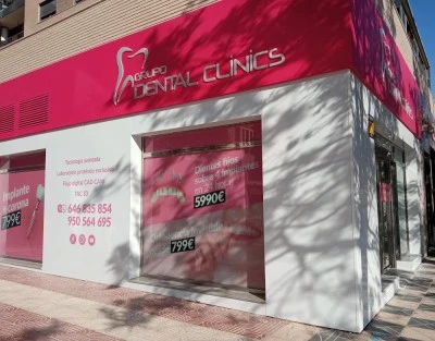 Clínica Dental Roquetas de Mar Grupo Dental Clinics