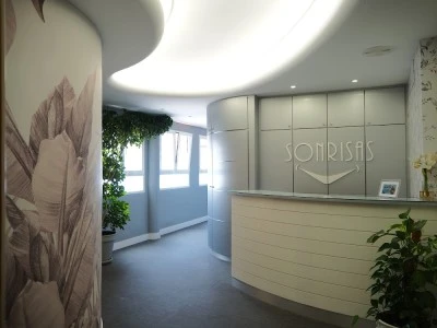 Clínica Dental Sonrisas Zamora