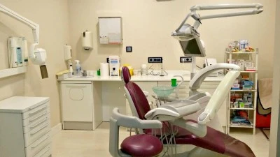 Clínica Dental Villa de Odón - Dentista