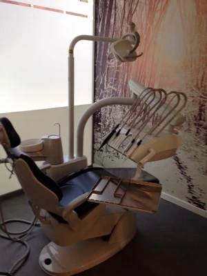 Clínica Dental y Centro Odontológico Héctor Lafuente: Implantes dentales
