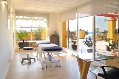 Clinica Fisioterapia y Osteopatia Heredia & Bautista Marbella