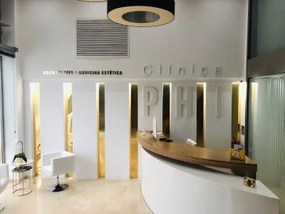 Clínica PHI-Dénia Odontología y Medicina Estética