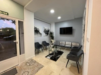 Clínicas DRB · Madrid & Marbella