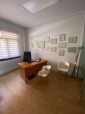 Consulta Privada de Amores Martínez, Raquel